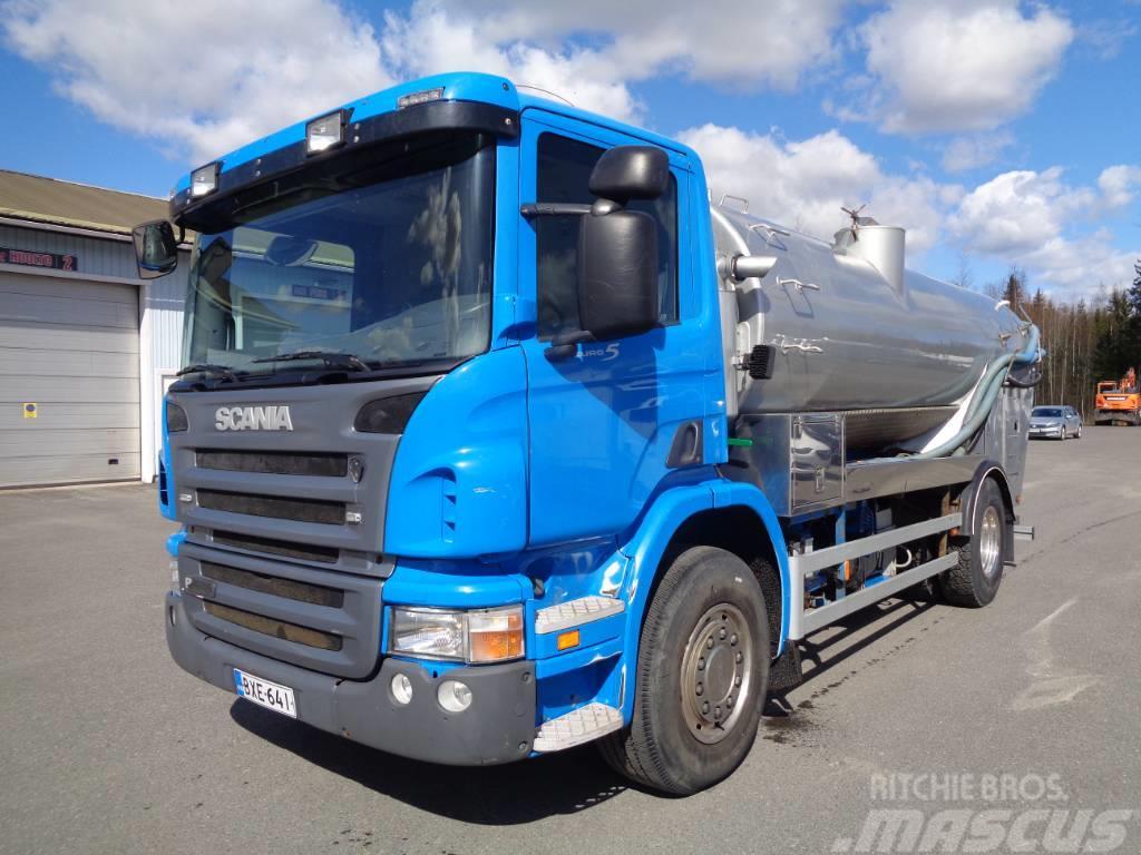 Scania P 320 Commercial vehicle