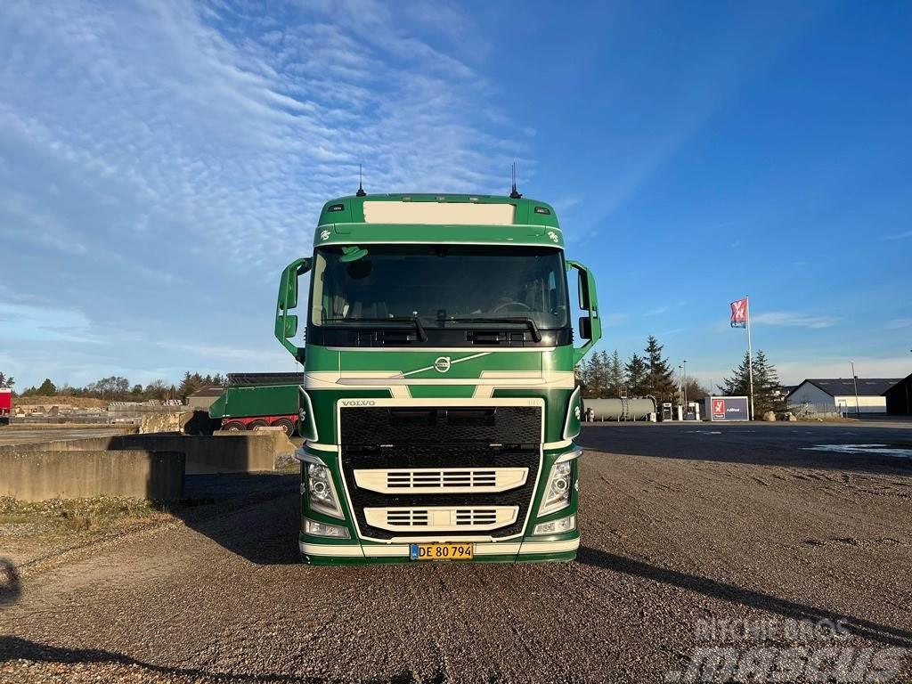 Volvo FH540 6x2*4 3000mm Hydr. Prime Movers