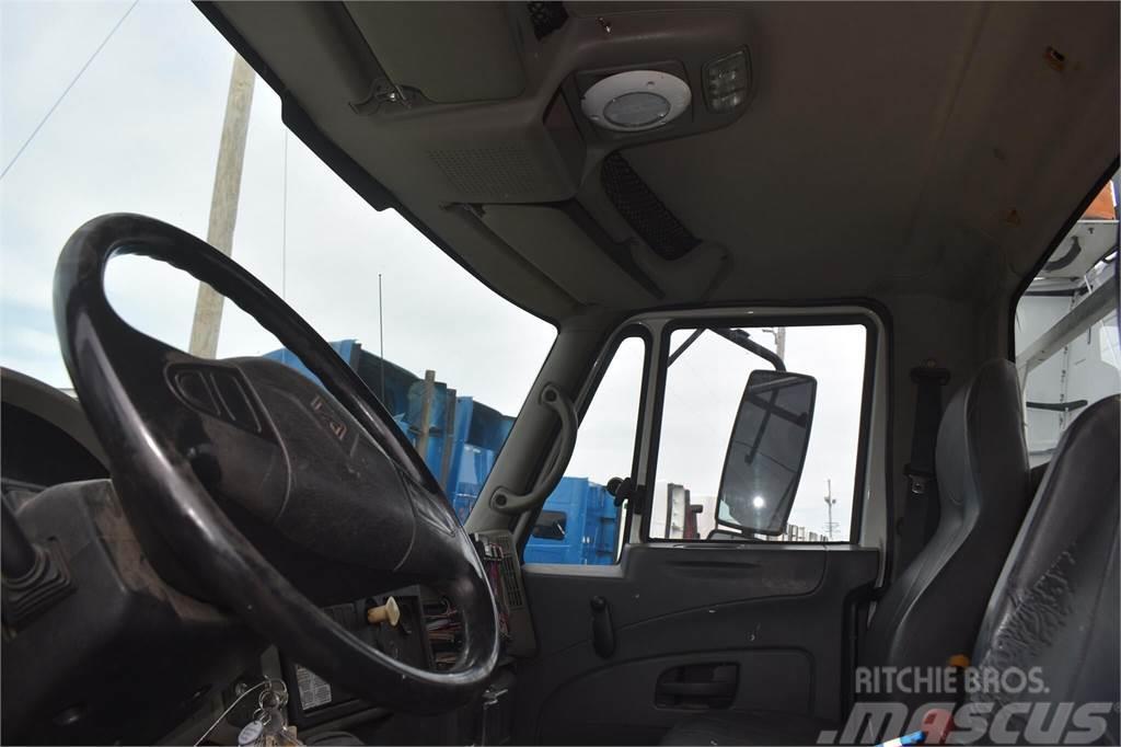 Altec TA40 Truck mounted platforms