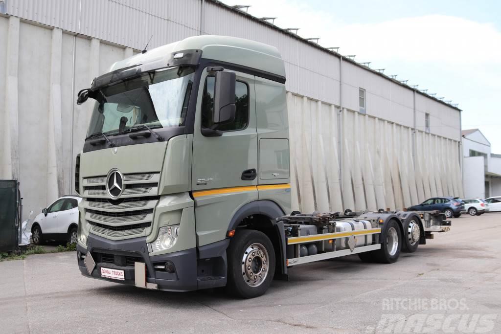 Mercedes-Benz Actros 2545 6x2 Retarder Lift Lenkachse AHK LBW Container trucks