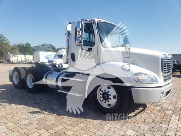 Freightliner BUSINESS CLASS M2 112 Prime Movers