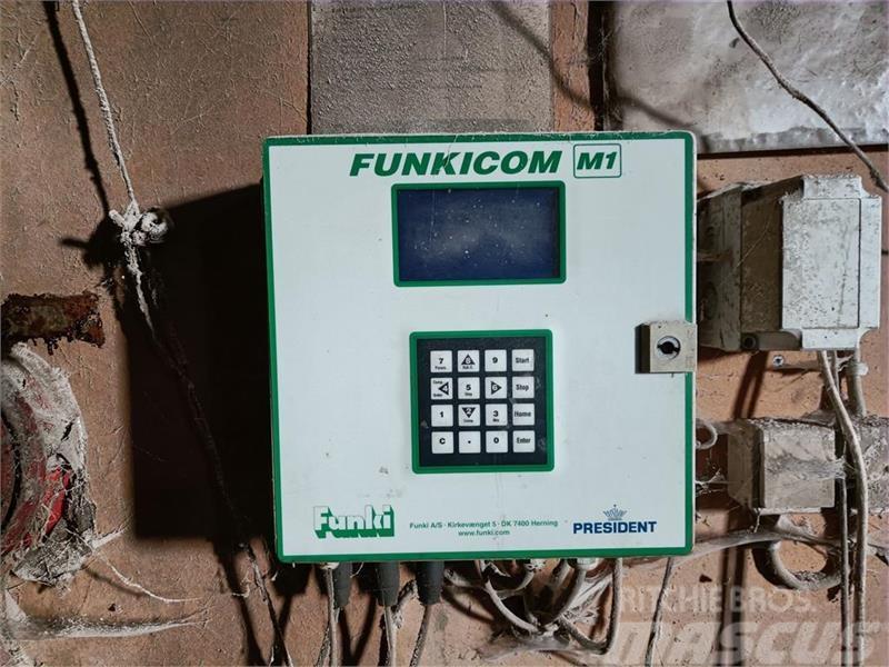  - - -  Styring Funkicom Feed mixer
