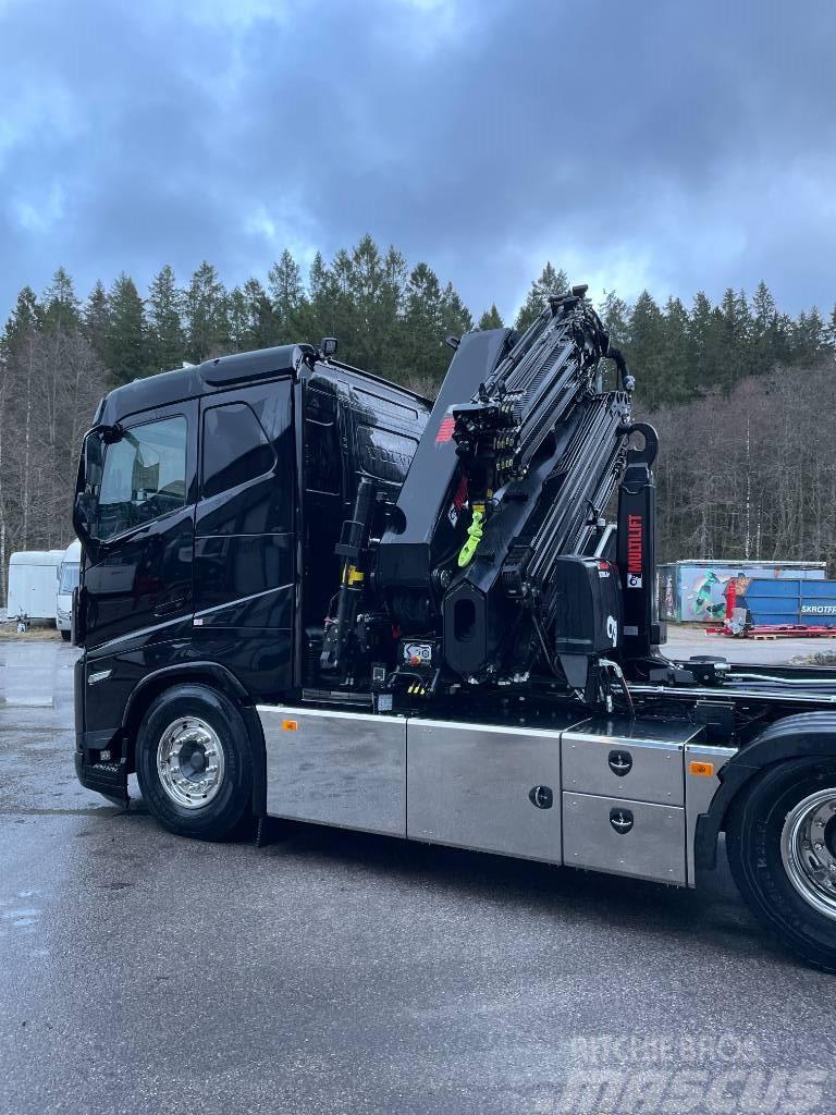 Volvo FH500 8x4 kranväxlare - Hiab 358E-6 Truck mounted cranes