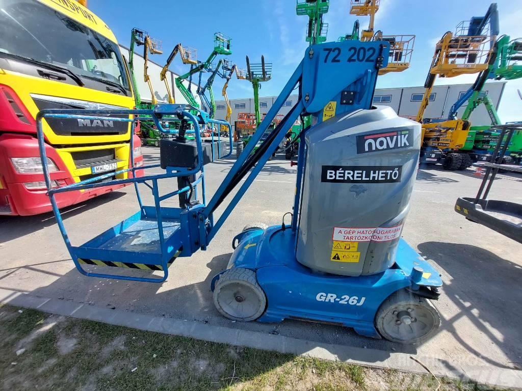 Genie GR 26 J Used Personnel lifts and access elevators