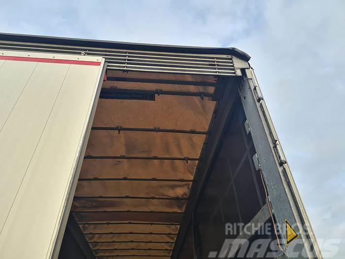 Schmitz Cargobull SCB/3TSCS24/L-13.62 MEGA DISC BRAKES XL CERTIF EN Curtain sider semi-trailers