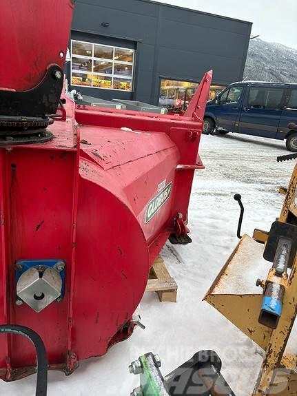 Globus GSF 245 Other road and snow machines