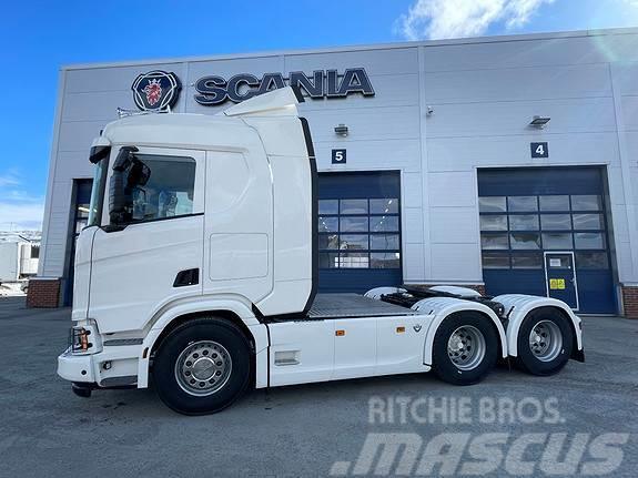 Scania R590A6x4NB, tandemløft Prime Movers