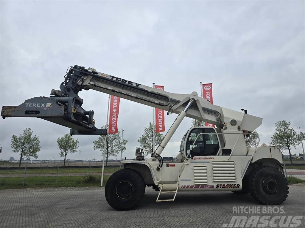 Terex TFC45 Reach stackers