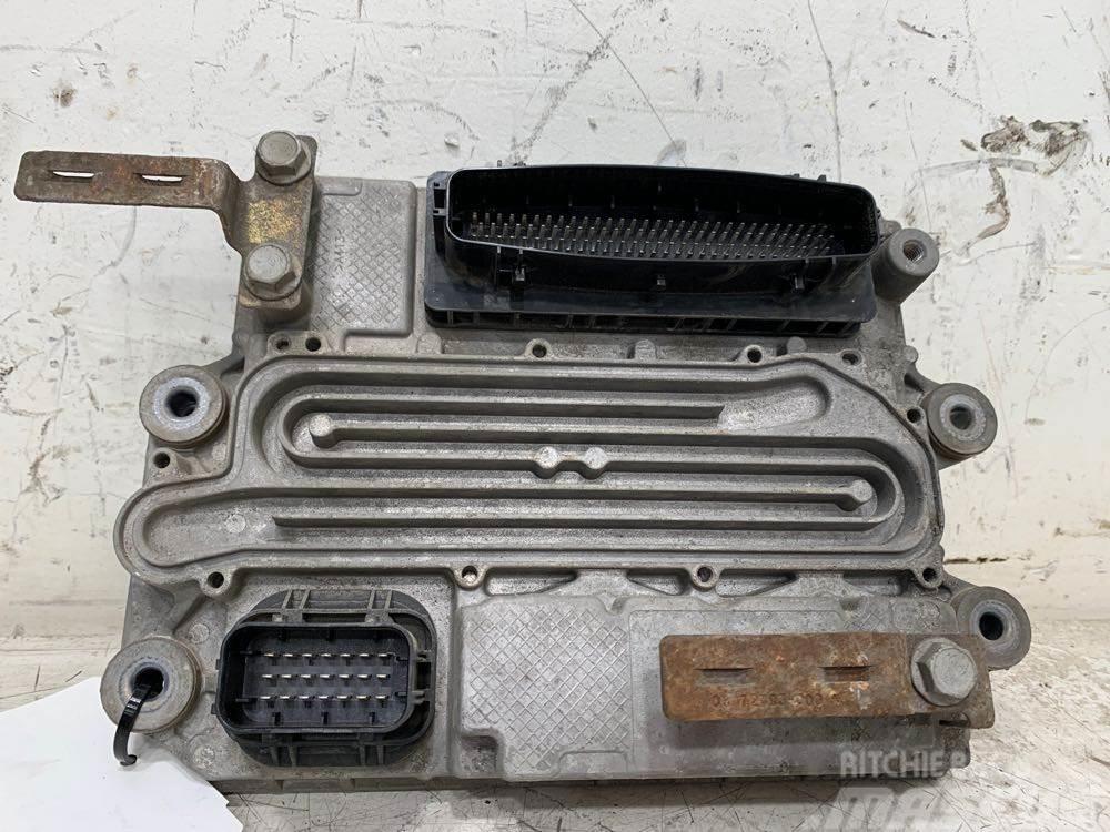 Detroit Diesel Cascadia Other components