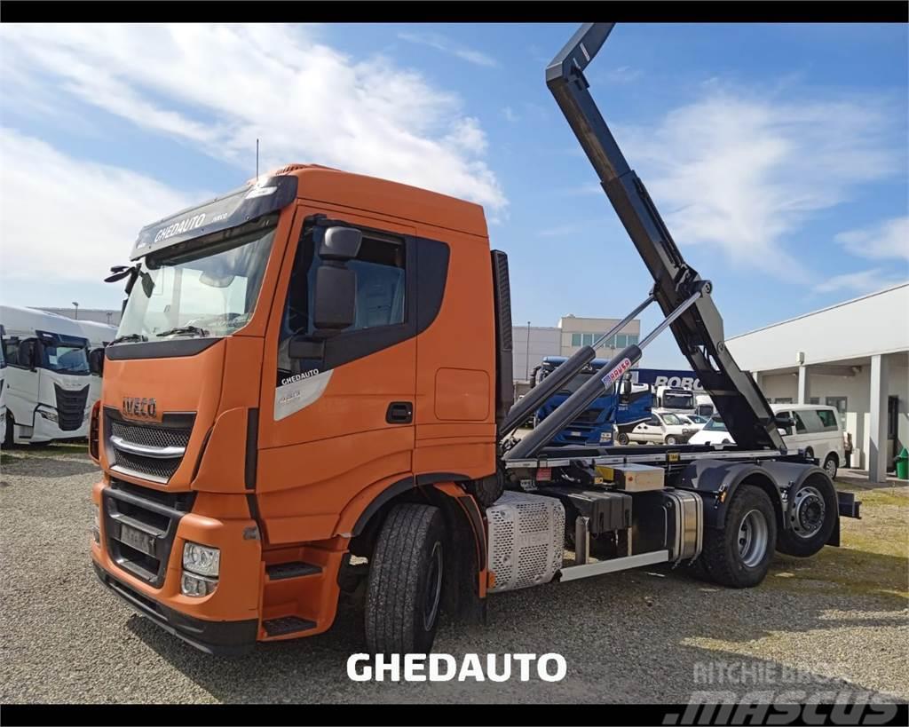Iveco AS260S48Y/PS Box trucks