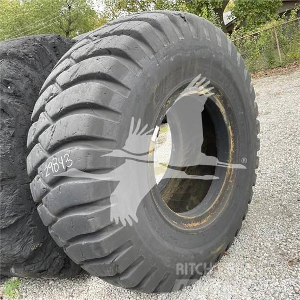  GENERAL 29.5x35 Tyres, wheels and rims