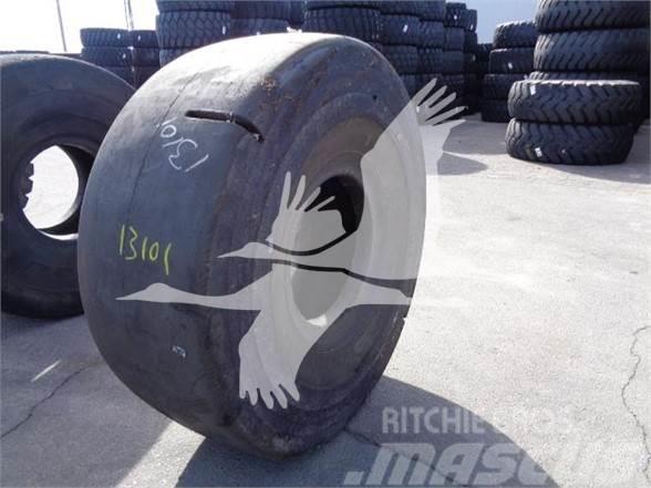  Matclea 26.5X25 Tyres, wheels and rims