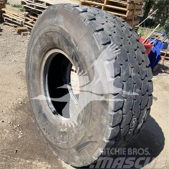 Michelin 525/80R25 Tyres, wheels and rims