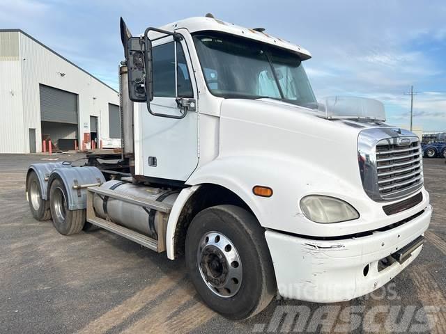 Freightliner CL112 Prime Movers