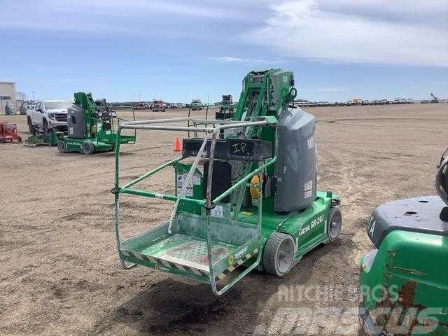 Genie GR-26J Used Personnel lifts and access elevators