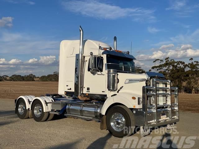 Western Star 4800FXC Stratosphere Prime Movers