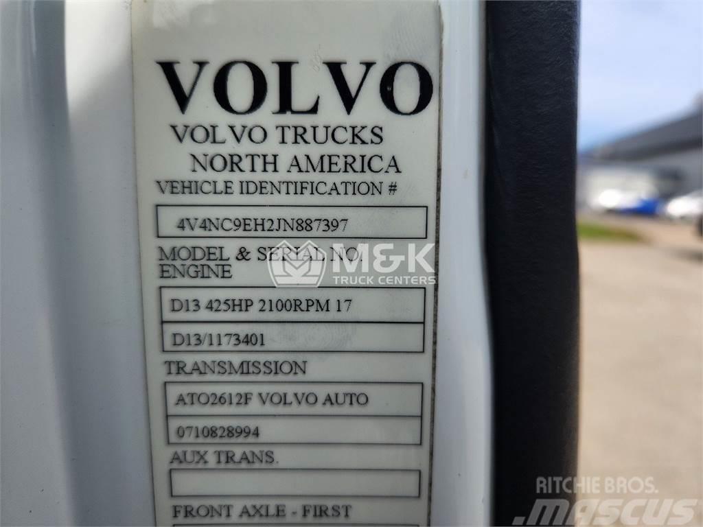 Volvo VNL64T670 Prime Movers