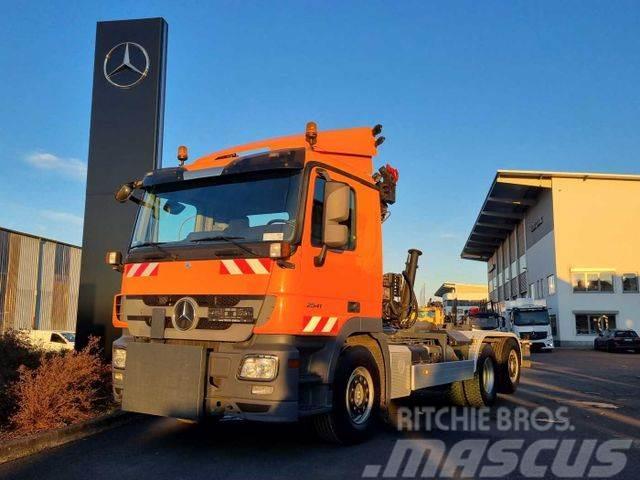 Mercedes-Benz Actros 2541 L 6x2 Kran Hiab 111 B-3 Funk Winter Truck mounted cranes