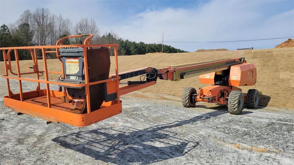 JLG 660SJ Used Personnel lifts and access elevators