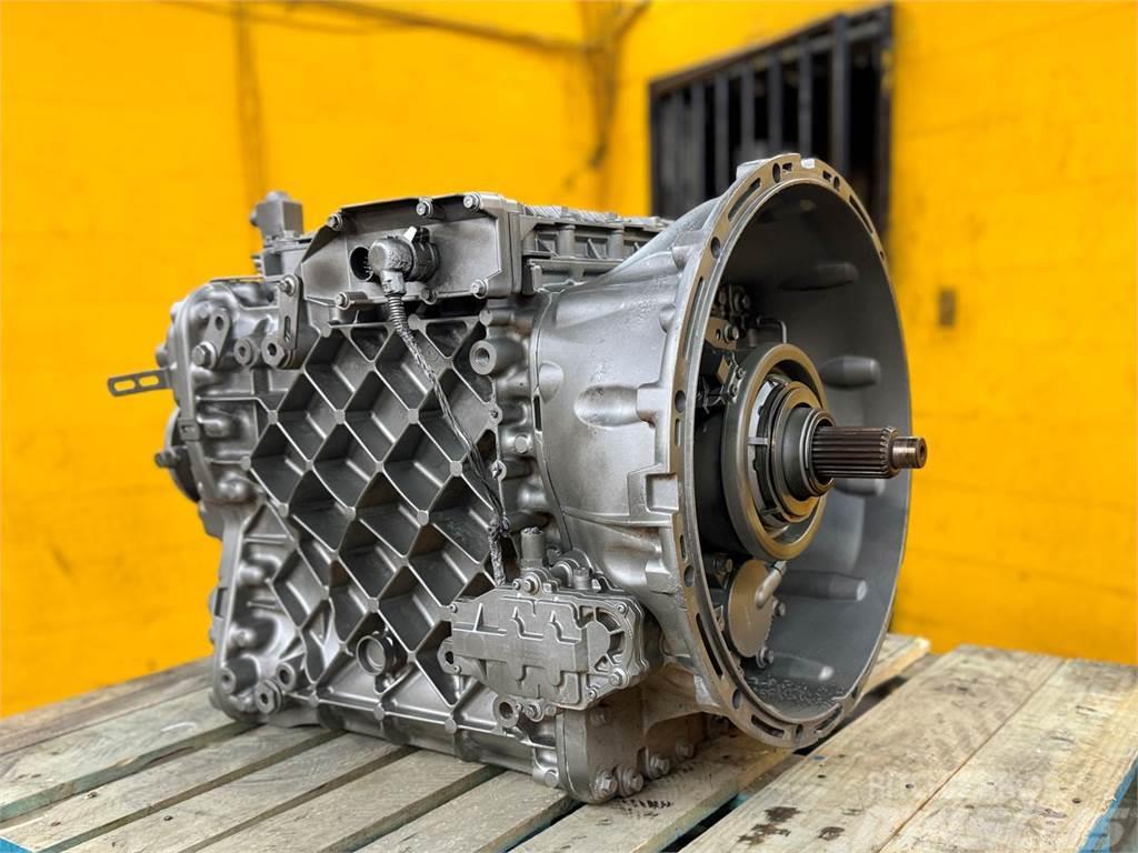 Mack ATO2612D Gearboxes