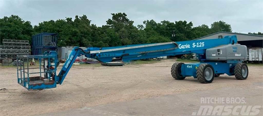 Genie S125 Used Personnel lifts and access elevators