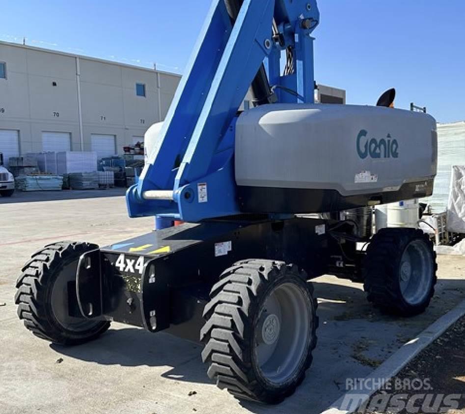 Genie S65XC Used Personnel lifts and access elevators