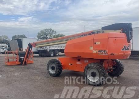JLG 660SJ Used Personnel lifts and access elevators