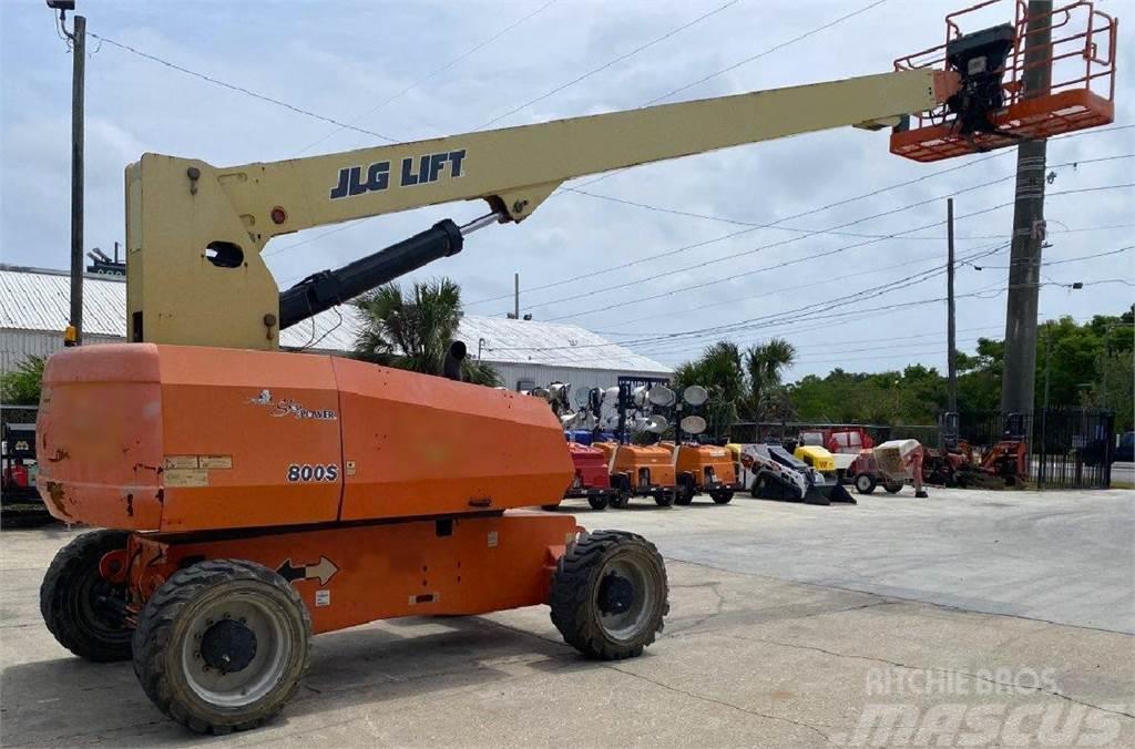 JLG 800S Used Personnel lifts and access elevators