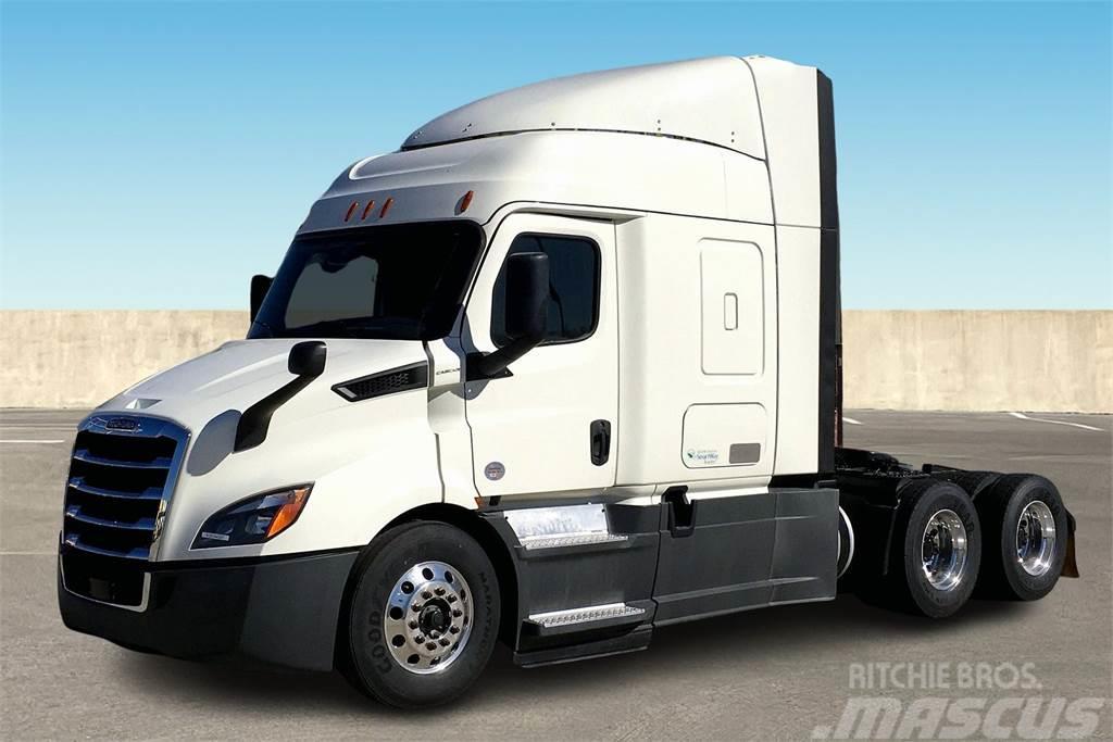Freightliner Corp. CASCADIA Prime Movers