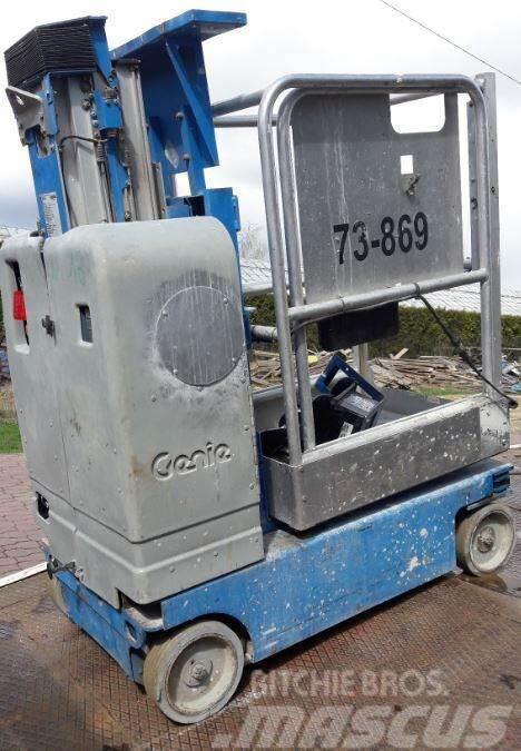 Genie GR12 Used Personnel lifts and access elevators