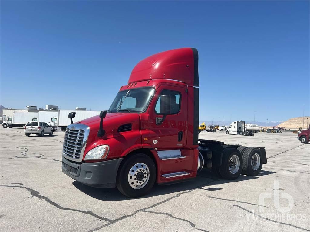 Freightliner CASCADIA 113 Prime Movers