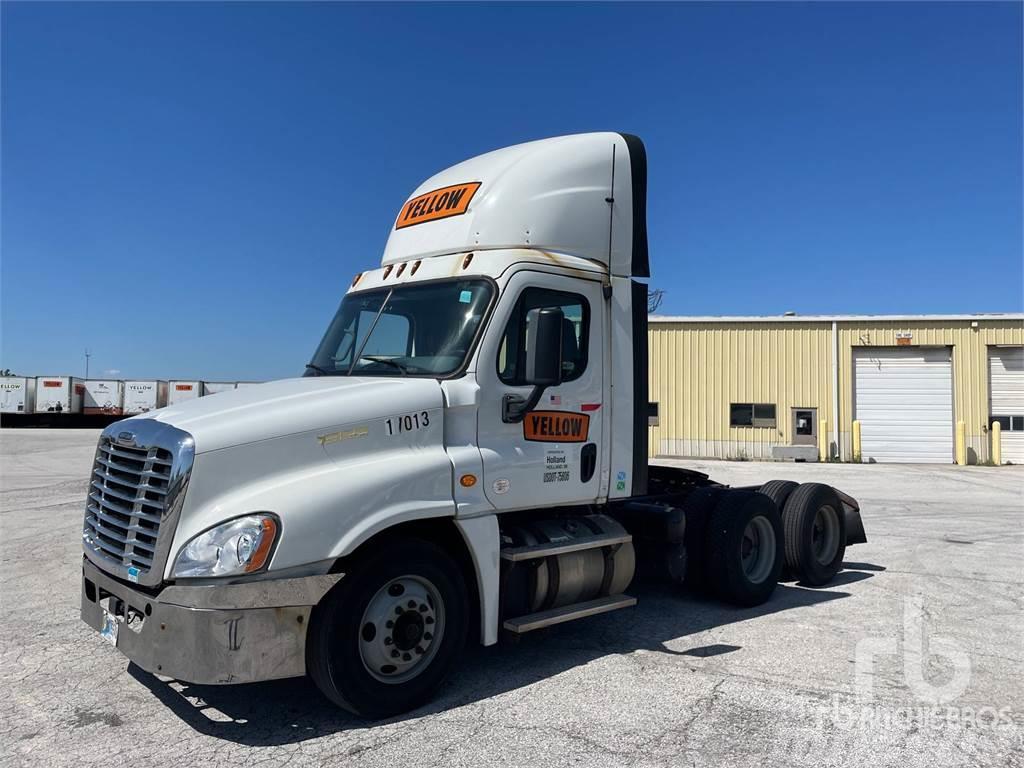 Freightliner CASCADIA125 Prime Movers