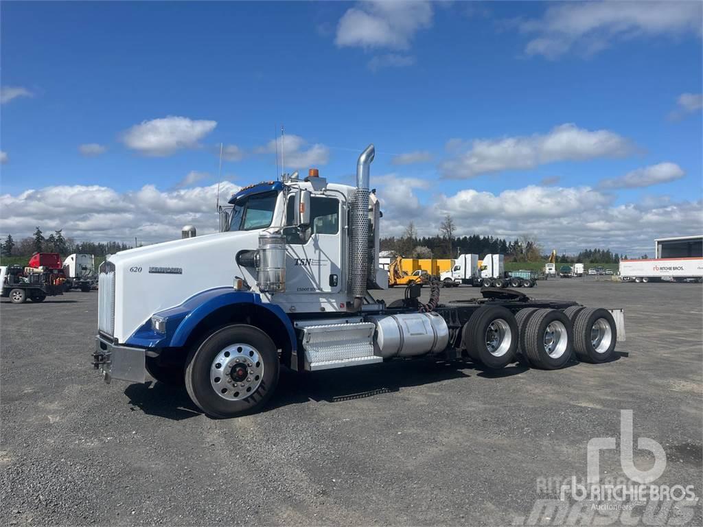 Kenworth T800 Prime Movers