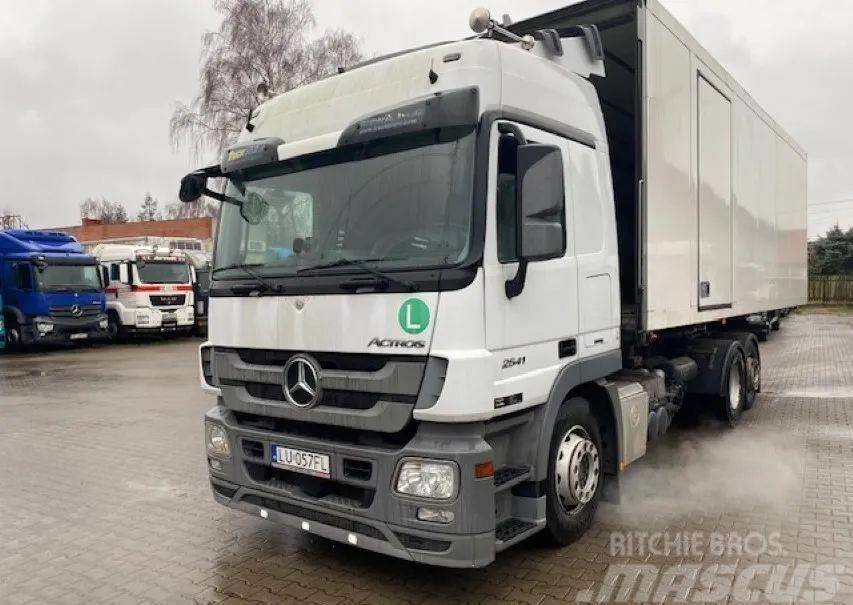 Mercedes-Benz Actros 2541 Box trucks
