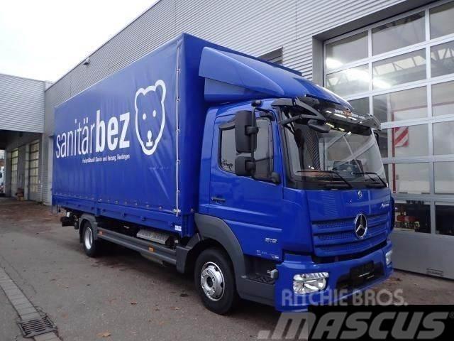 Mercedes-Benz Atego 818 Curtain side Beavertail Flatbed / winch trucks