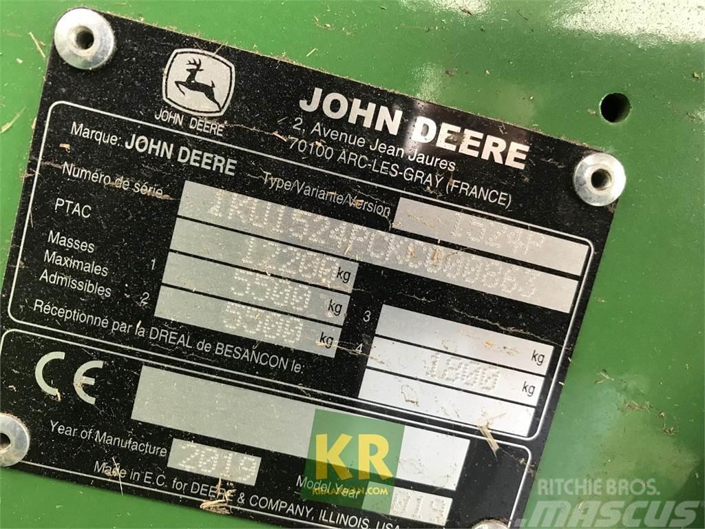 John Deere L1524 Grootpak pers Farm machinery