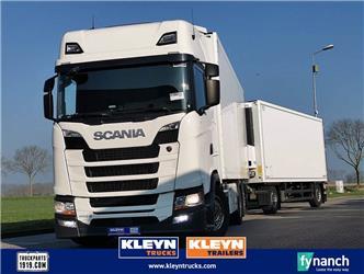 Scania S450 6x2*4 meatrails