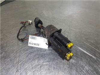 Ahlmann AZ14-Nordhydraulic HRK-24-Servo valve/Servoventil