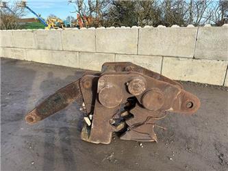  Manual Concrete Pulveriser To Suit 25-35 Ton Excav
