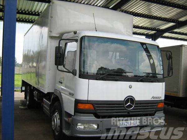 Mercedes-Benz 1317 Atego Box trucks