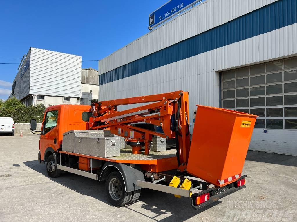 Renault Maxity 4x2 F241 Truck mounted platforms