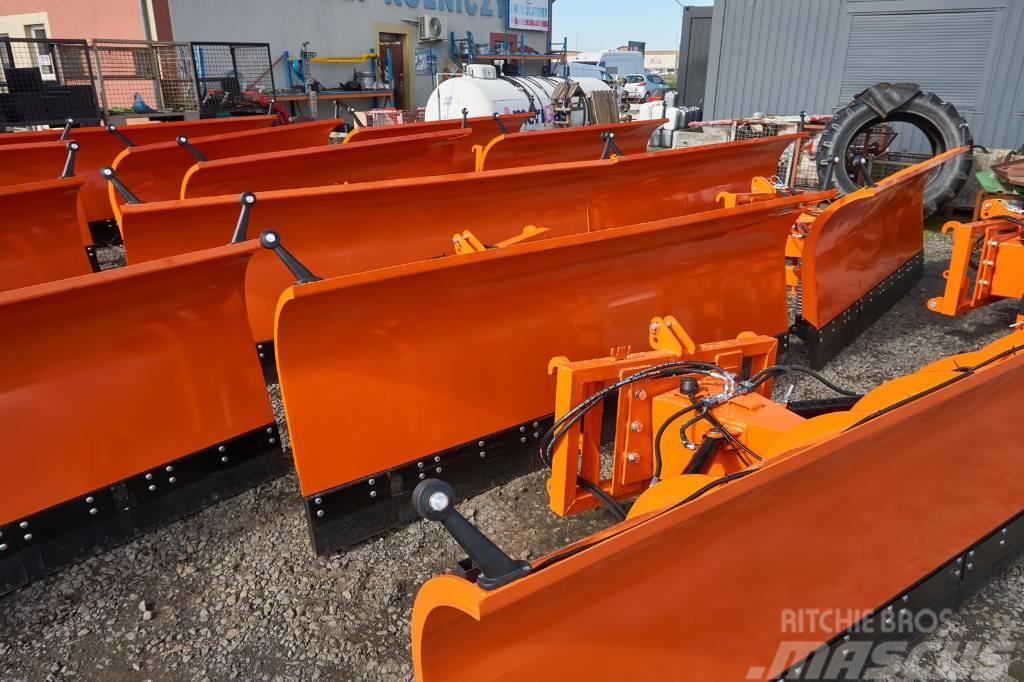 Top-Agro Communal straight snow plow 3,0m + hydraulic Sweepers