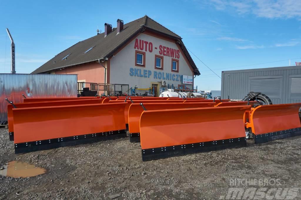 Top-Agro Communal straight snow plow 3,0m + hydraulic Sweepers