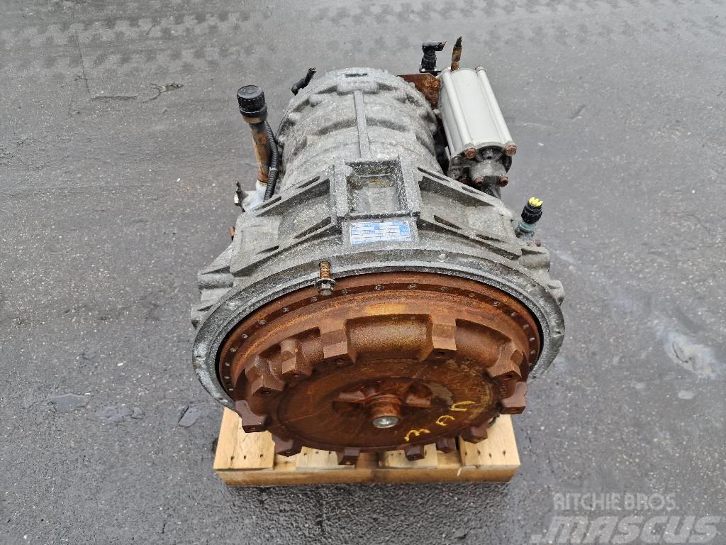 ZF ECOMAT 4 6 HP 604 C Gearboxes