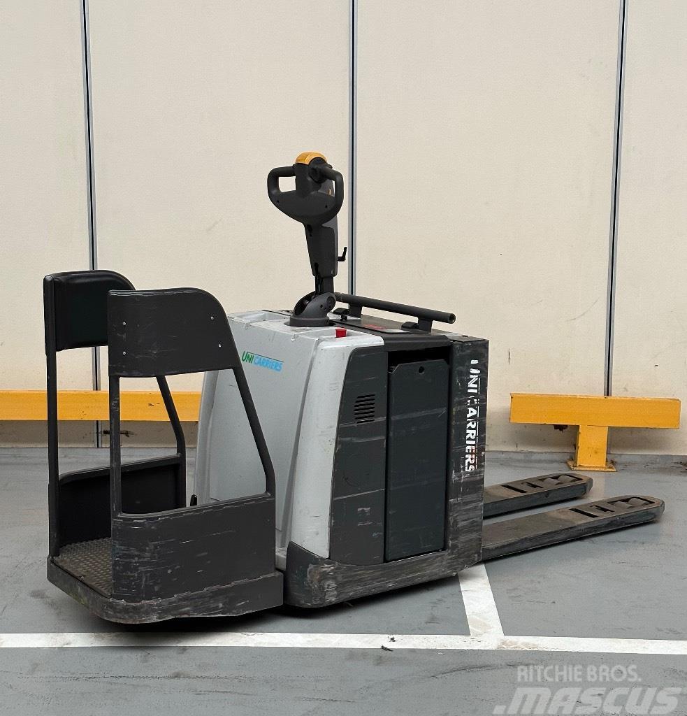 UniCarriers PMR Low lift with platform