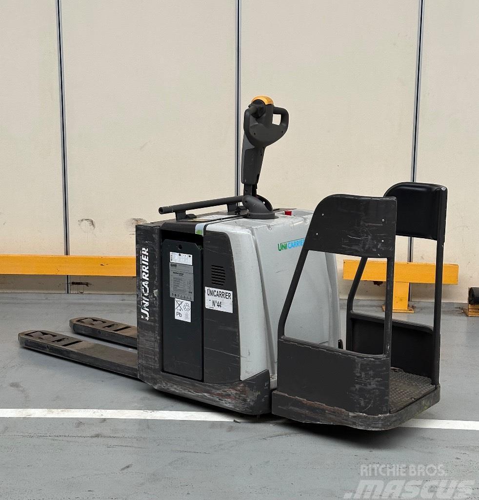 UniCarriers PMR Low lift with platform