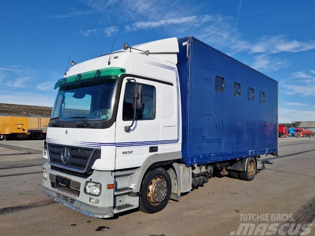 Mercedes-Benz Actros 1832 4x2 Euro 3 Horse transporter Livestock trucks