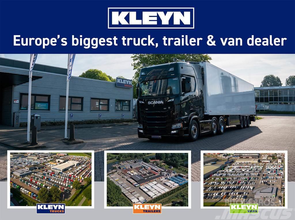 Iveco S-WAY AT260S36 6x2*4 taillift Curtain sider trucks