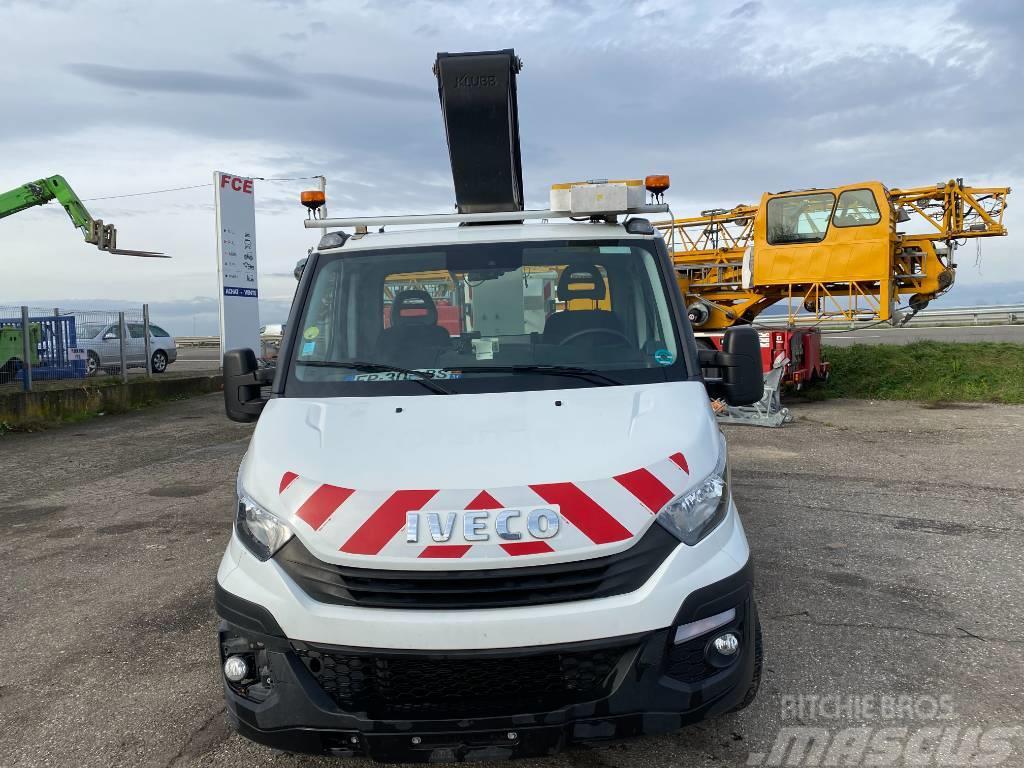 Iveco 35-140 / KLUBB K26 Truck mounted platforms