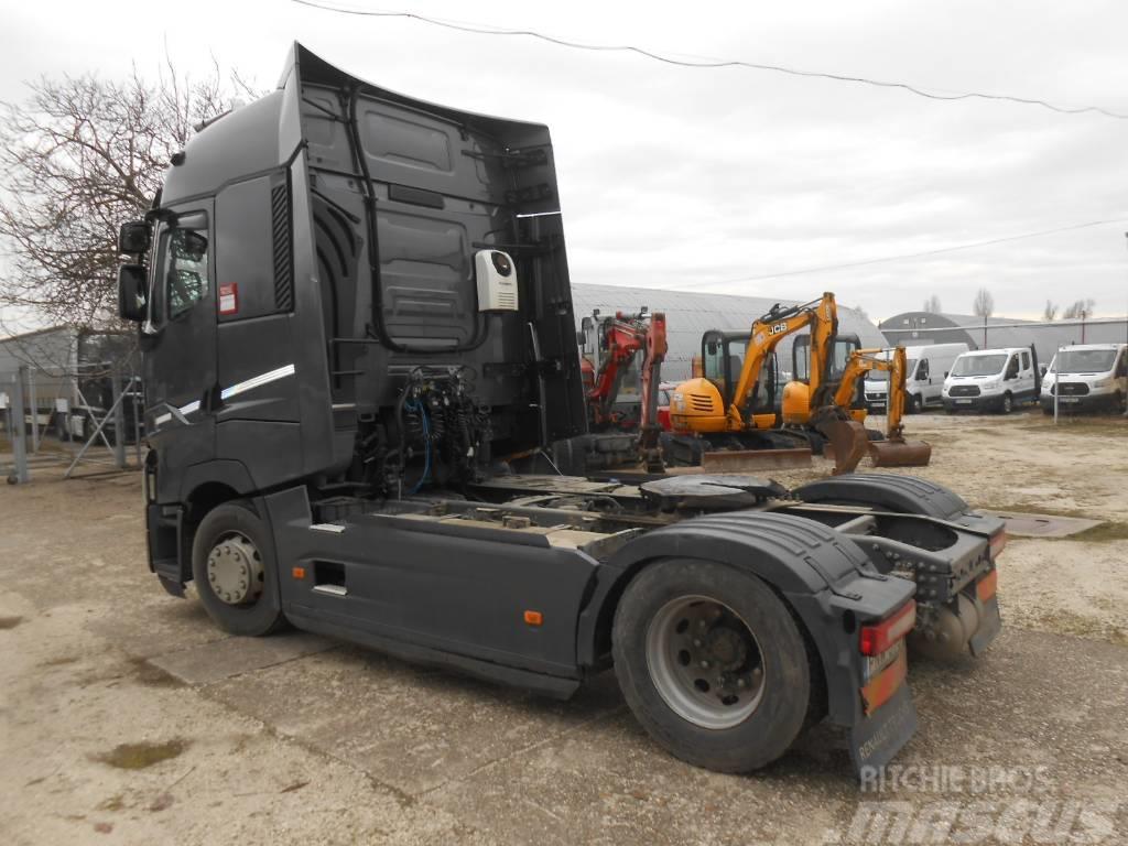 Renault T520 Prime Movers